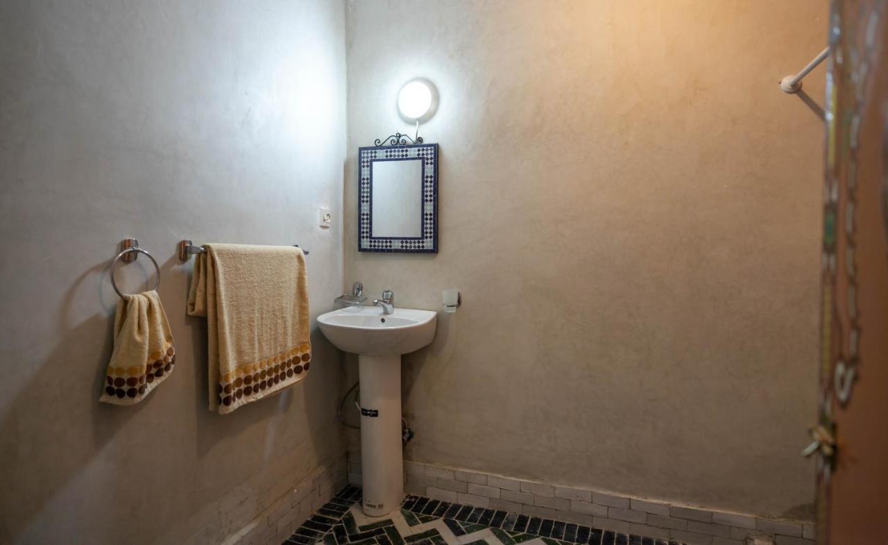Riad Qamar Fez Exterior foto